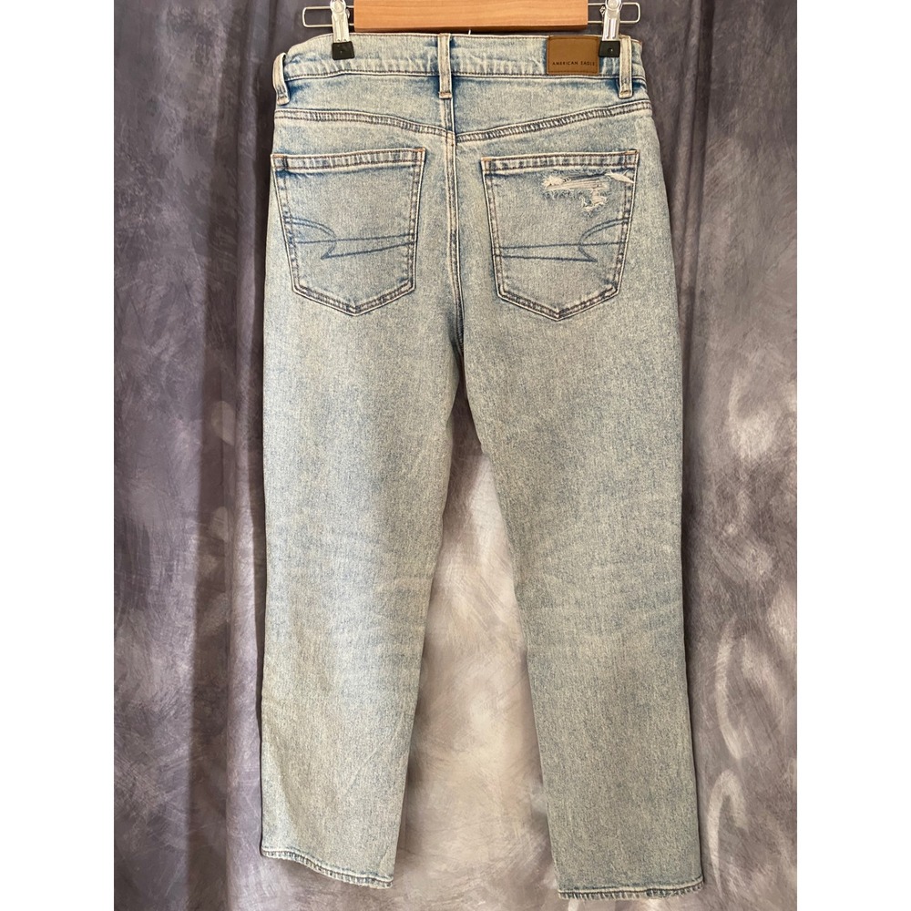 American Eagle Super High-Rise Ankle Straight Distressed Jeans Light Wash Size 2 - Picture 3 of 7